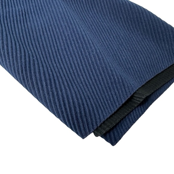 Lands End Navy and Black Ribbed Reversible Scarf - Picture 2 of 8